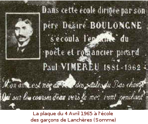 La plaque du 4 Avril 1965 à l'école des garçons de Lanchères (Somme)